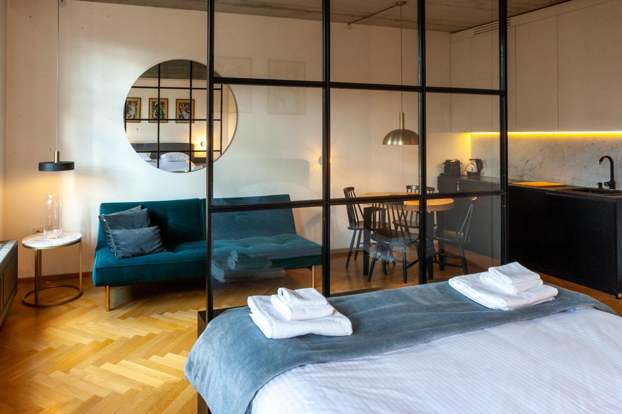 クラクフCharming Loft In The Old Townアパートメント エクステリア 写真